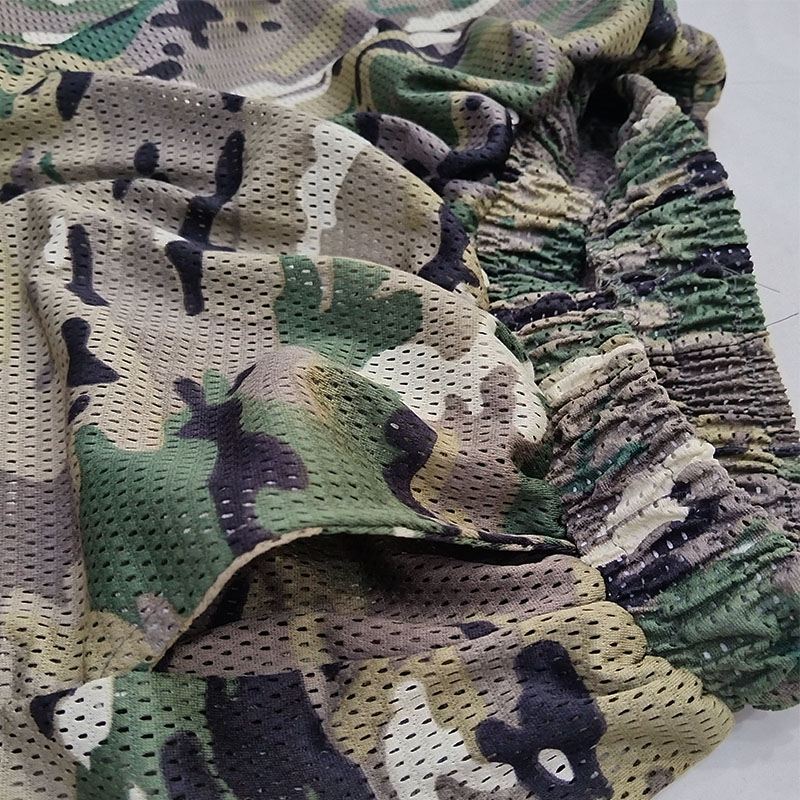 Completi Tattici con Cappuccio - Camouflage Hunting Jacket recensione e prezzo