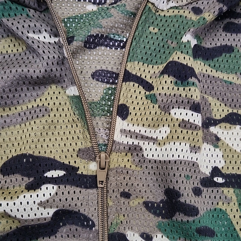 Completi Tattici con Cappuccio - Camouflage Hunting Jacket recensione e prezzo