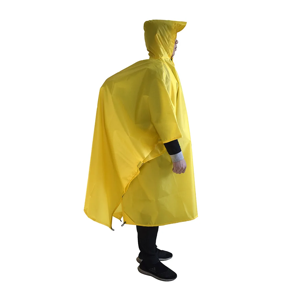 Impermeabile 3 in 1 Poncho da  - Hunting And Outdoor Supplies recensione e prezzo
