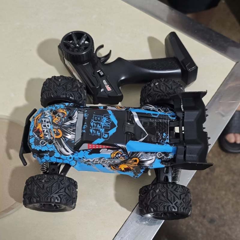 WILD HUNT Auto RC Semi-Proporz - Wildman Hunting & Outdoor Photos recensione e prezzo